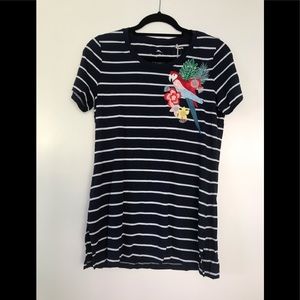 Tommy Bahama Resort Wear Tee - NWT - Small